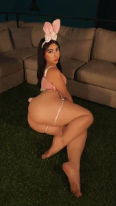 xolara_monroe your fantastic bunny 🐰 Εικόνα 5