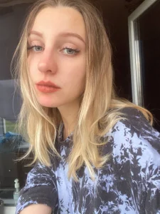 MaeCurson Public Pic 3