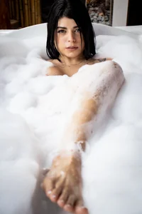 nurbanu_hatem Bubble bath Foto 3