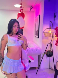 Carolina_cherry Fine princess, dirty thoughts. 🥵👑💗 Pic 5