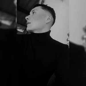 Say Hi👑 de AndresGarciax  4 Imagens