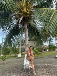 JadaRoberts vacation Immagine  7