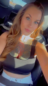 BritnieReyn Public Pic 3