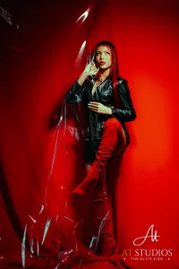 evamoretti Red Plastic Bilde