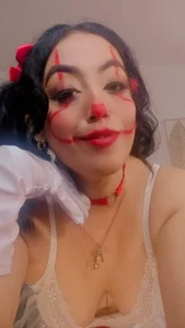 kim_thompson_1 halloween 2025 Pic 5