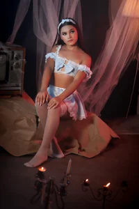 kathira_londres I am your Alice 🩵 HALLOWEEN Pic