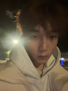 JH120: 小新 ( фото)