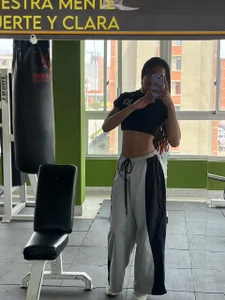 esmeralda-bk Gym time 😏💦 Bilde 3