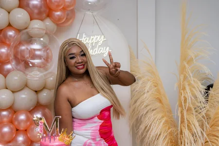 dannaahbrownのHappy birthay for myの 4枚の写真