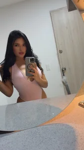 Lu090_ . টি ছবি