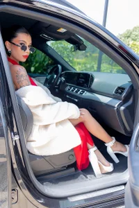 AlissonRossi Let´s go  3টি ছবি