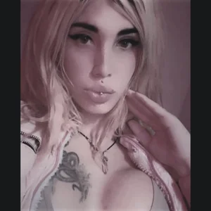 AnnieSexDoll Public зображення 3