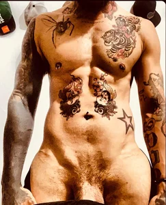 dilan_scootk_ hot latin body Pic 4