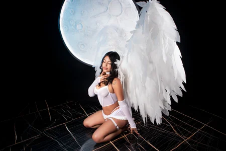 KatianPierce: I can be your precious angel♥ ( фото)