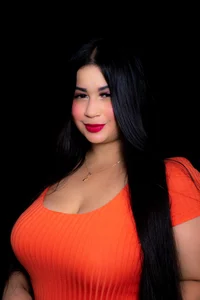 miahkumar I love to adore myself 🧡 Pic 6