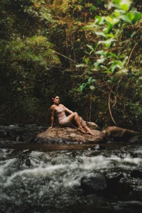 hannah_gray kullanıcısının River Goddess albümü -  fotoğraf
