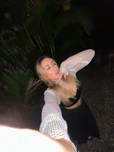 dina_ride kullanıcısının A LITTLE TRPI 🏖 albümü -  fotoğraf