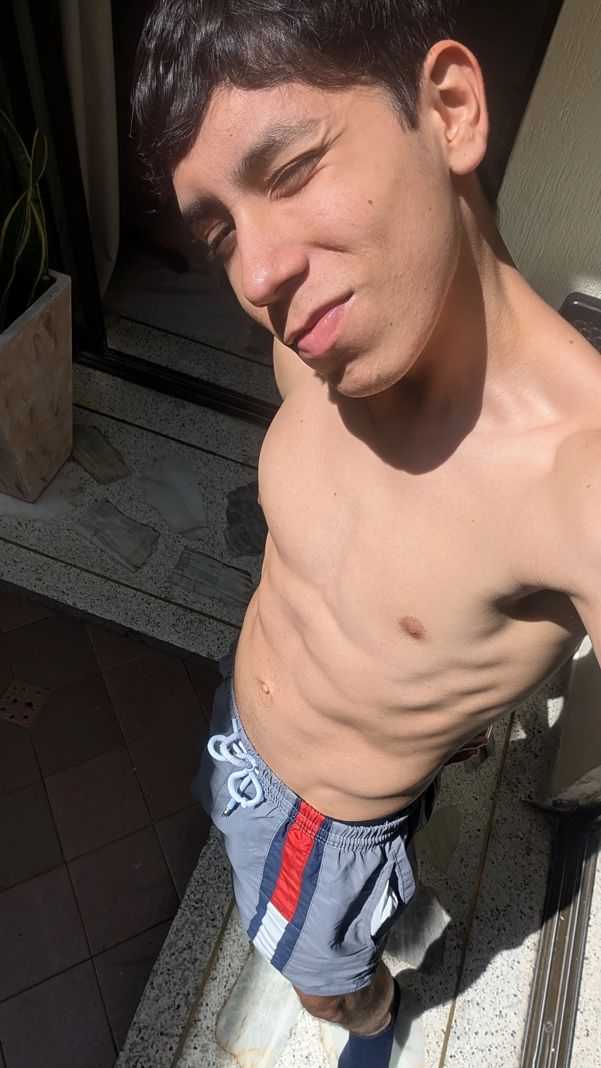 Ảnh Thịnh Hành của Neo_Twink 5422