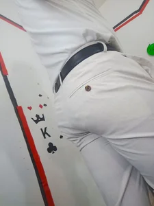KalethBigDick white suit  9. fénykép