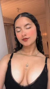 ❤️ de DannaJonsson  4 Imagens