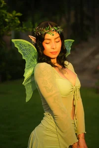 nathassa_grantHalloween in the forest...trick o treat? 🎃图片 3