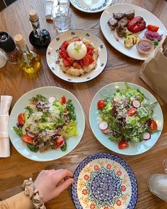 so_shy kullanıcısının I rarely cook but I love delicious food.🍕🥗🥐 albümü -  fotoğraf