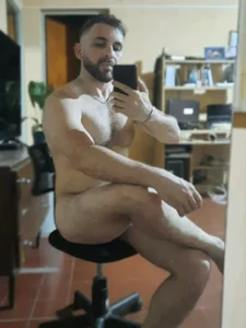 rudyranger New pics here 🤫😏 Foto 4