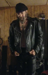 PropertyAndBikerのHot Sexy Bikerの 5枚の写真