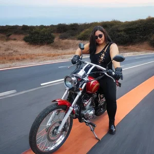 Dangerously free de AGATHAA_WHITE  Imagens