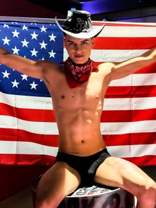 4th of July ✨ de LeoTease  3 Imagens