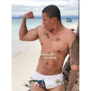 ethan_dalton_ Public صورة واحدة|ethan_dalton_ Public صورتان|ethan_dalton_ Public  صور|ethan_dalton_ Public  صورة