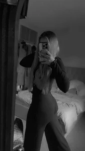 MegOliviaaxo Public Pic 3