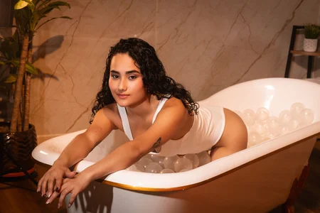 IN THE TUB de kathy1_sc Foto