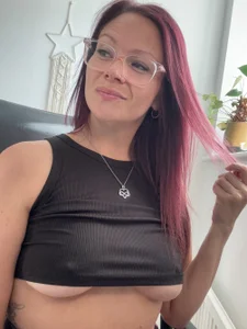 MelodyRoseUk Public Pic 7