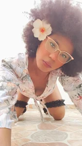 CataleyaMoon_ just be free 🌸 Kuva