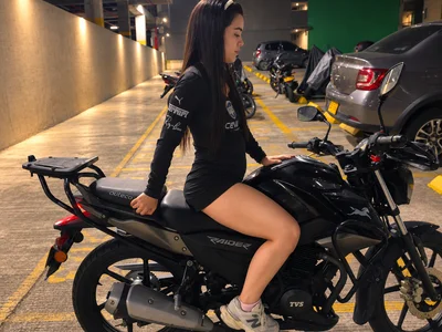 LucianaMore Could I ride her or you? ✨ Foto