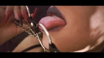 lucywhite13 Mistress Foto 2