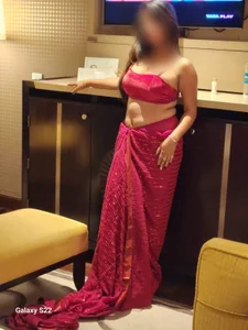 AnnieRajput Public Kuva 4