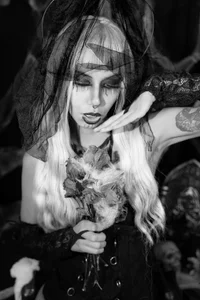 Lunamistyc 💋 My lips taste like midnight Pic 3