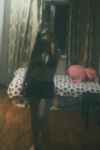 LexyGilbert Look at me Pic 4