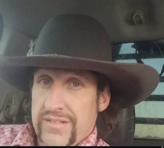 SquirtOnMe6066 Public Pic