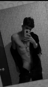 Zeref- Public Billede