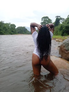 Fiery-combinationx: In the river ( 7 фото)