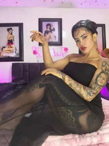 juliane_sweer1 juliane in the bed Pic 7