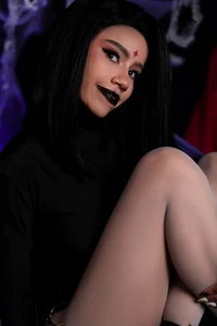 SammyJhulsの🔮 Under Raven's Spell ✨の 2枚の写真