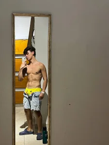 Gingertwink_nのPublicの枚の写真