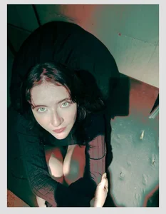 AfroditaLeclairのPublicの 2枚の写真