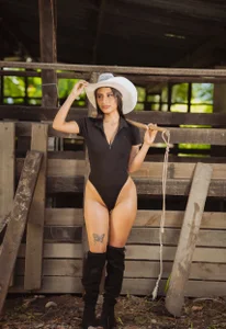 leela_ray your cowgirl 🐮🤠 Pic 5