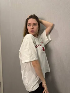 HildaMaise Public Pic 3