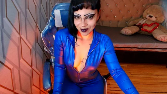 JeannMarie Makeup dark Pic 9